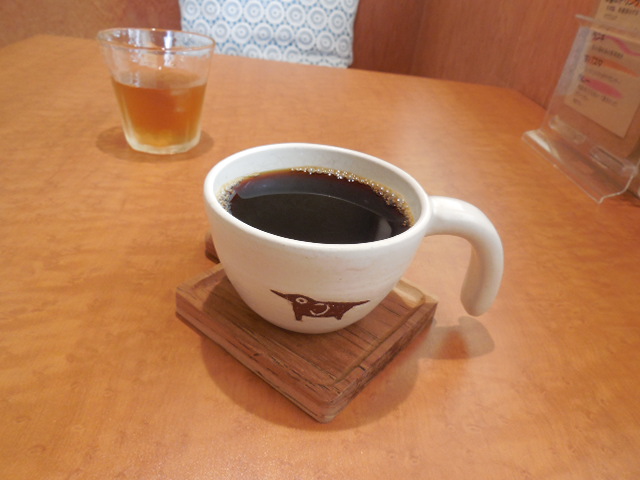 コーヒーとコーヒーカップ
